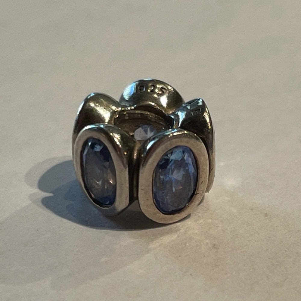 Pandora- vintage charm with blue stones